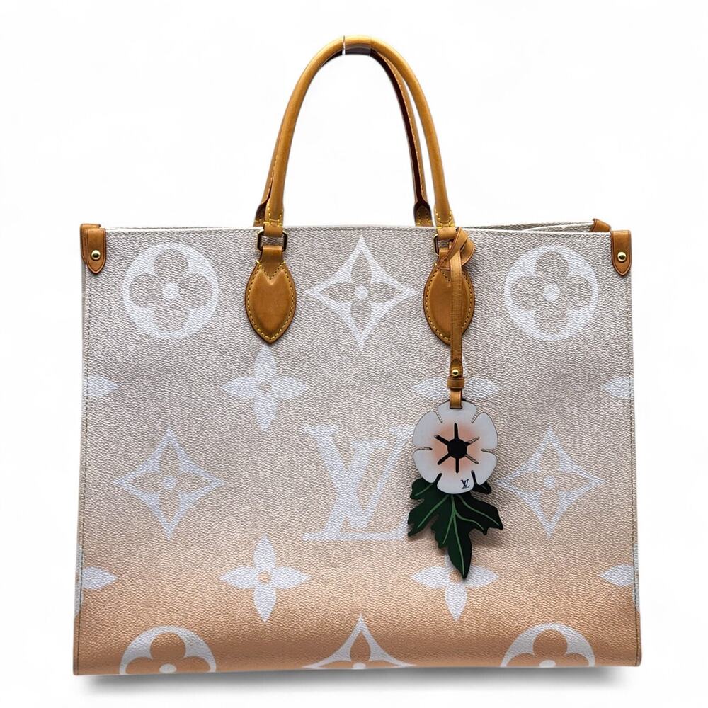 Louis Vuitton OnTheGo Tote By The Pool Monogram Giant GM Multicolor Peach Brume